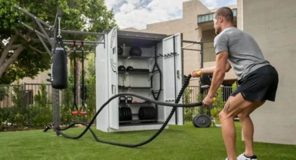 Tips for Selecting the Perfect Outdoor Gym Equipment for Your Home or Community